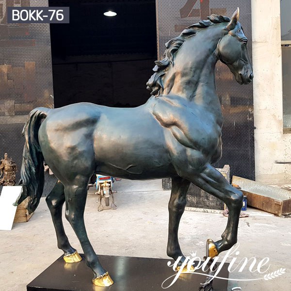Detail Horse Statue Tarkov Nomer 27