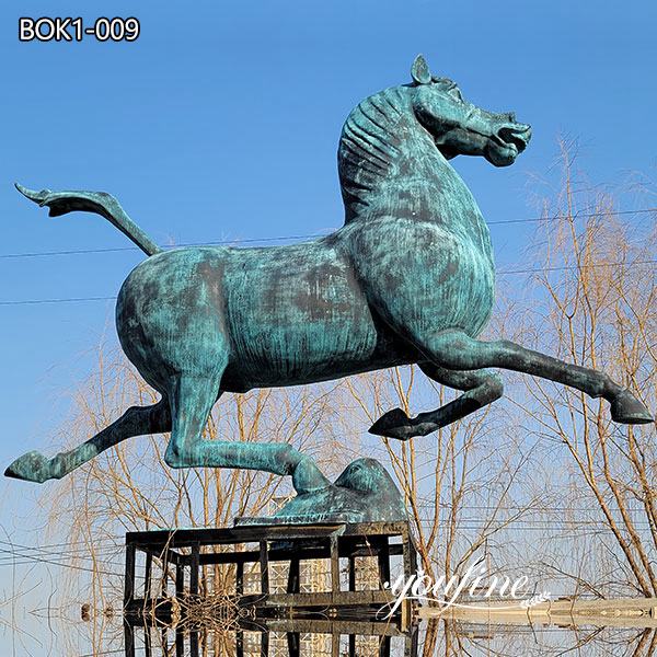 Detail Horse Statue Tarkov Nomer 28