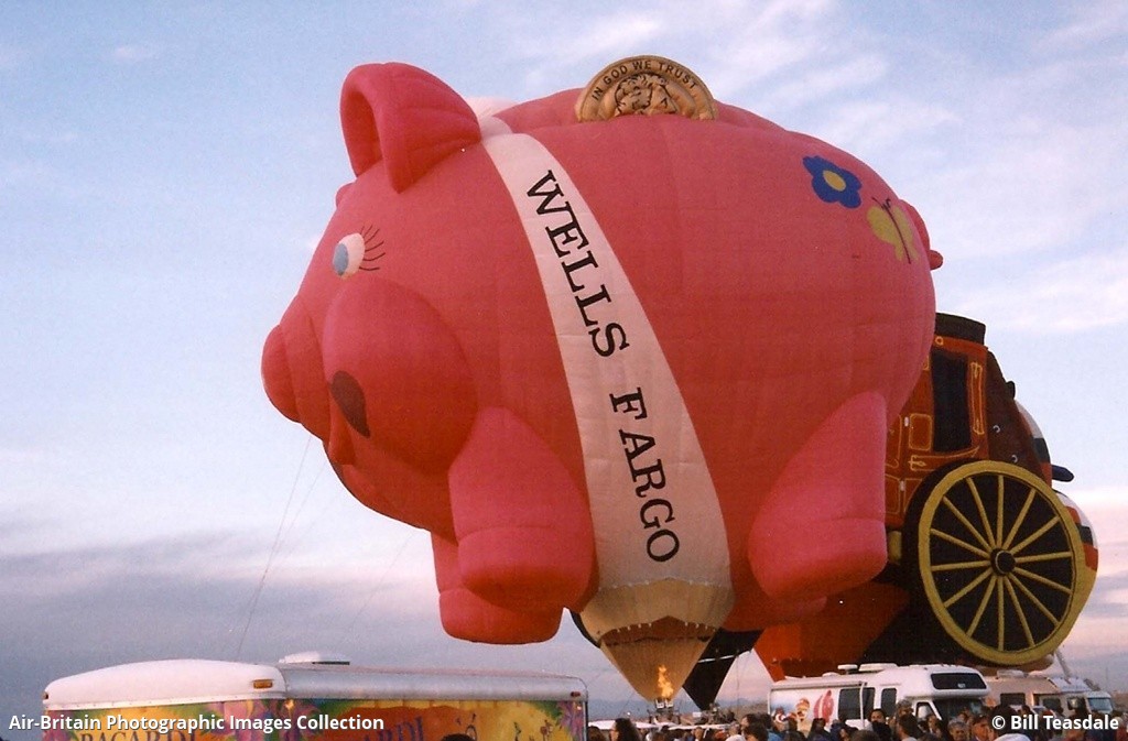 Detail Hot Air Balloon Piggy Bank Nomer 41