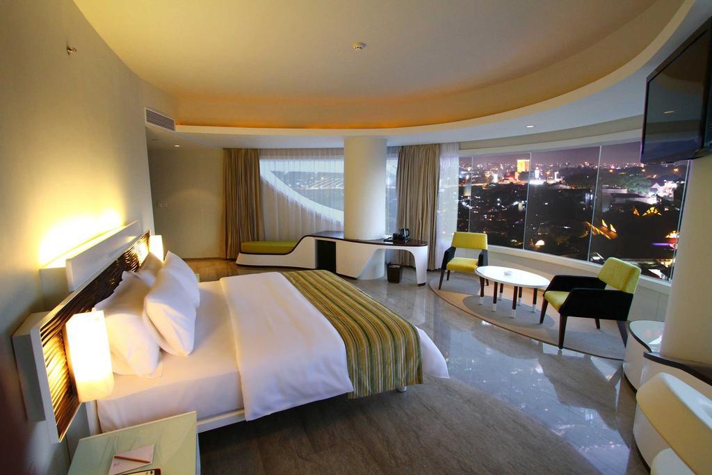 Detail Hotel Dengan Pemandangan Bagus Di Bandung Nomer 49