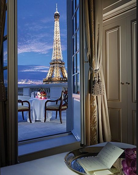 Detail Hotel Di Dekat Menara Eiffel Nomer 9