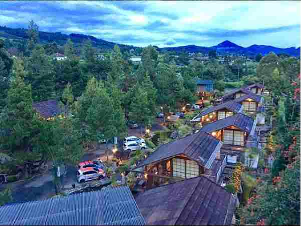 Detail Hotel Pemandangan Bagus Di Lembang Nomer 42