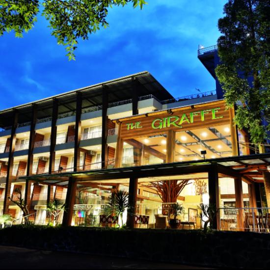 Detail Hotel Royal Taman Safari Bogor Nomer 37
