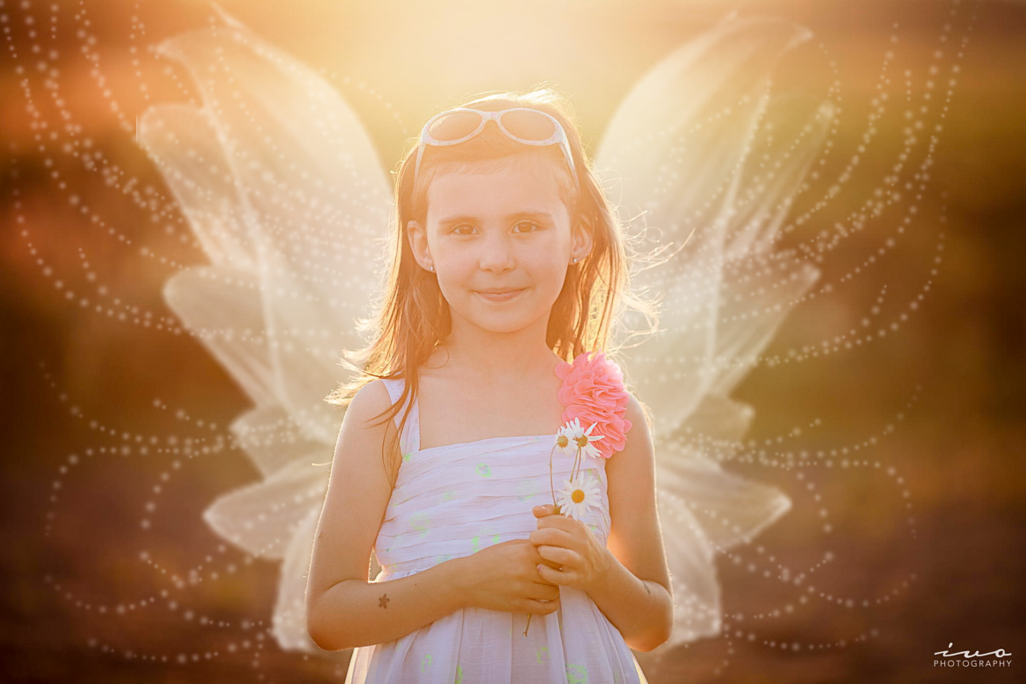 Detail How To Add Wings To A Picture In Photoshop Nomer 5