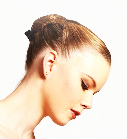 Detail How To Do A Ballet Bun With A Donut Nomer 33