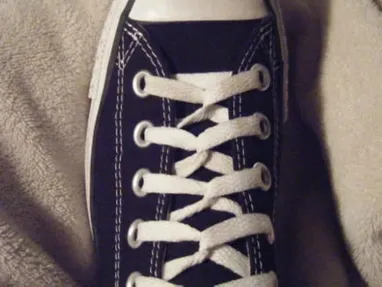 Detail How To Hide Shoelaces On Vans Nomer 42