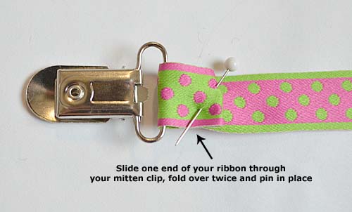 Detail How To Make Pacifier Clips With Ribbon Nomer 3