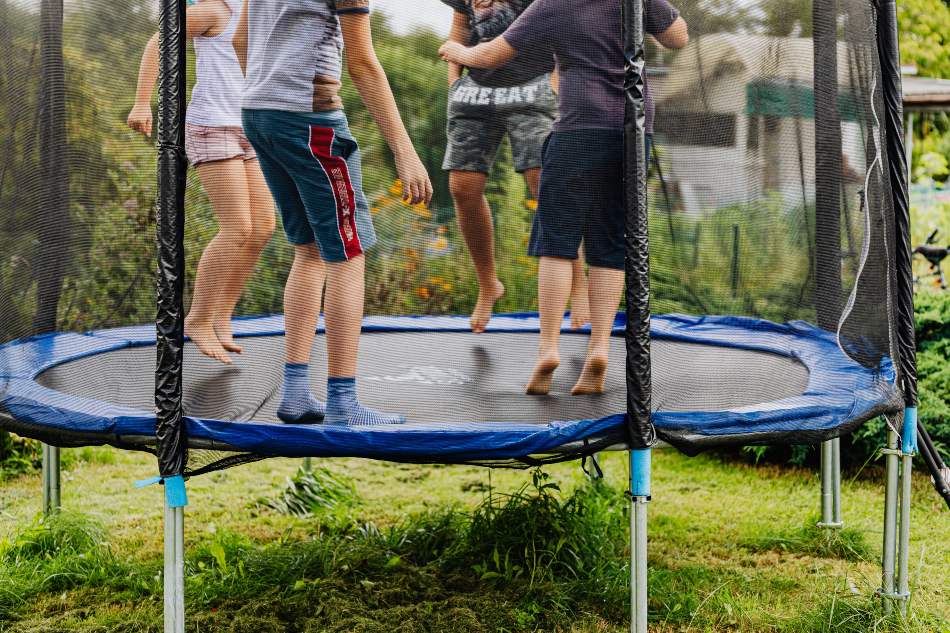 Detail How To Tie Down Trampoline For Hurricane Nomer 6