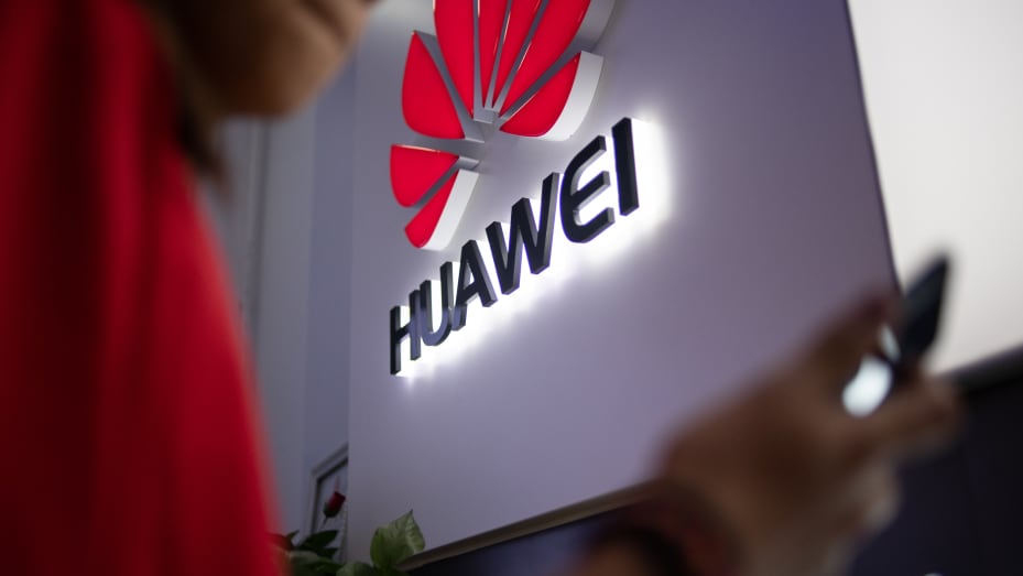 Detail Huawei Logo Nomer 33