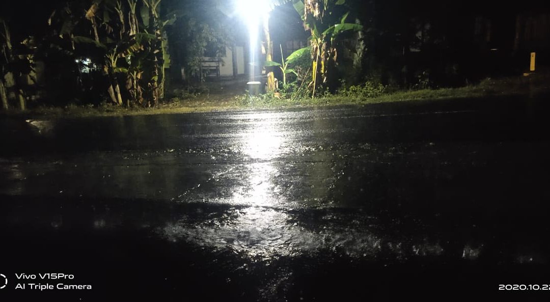 Hujan Deras Di Malam Hari - KibrisPDR