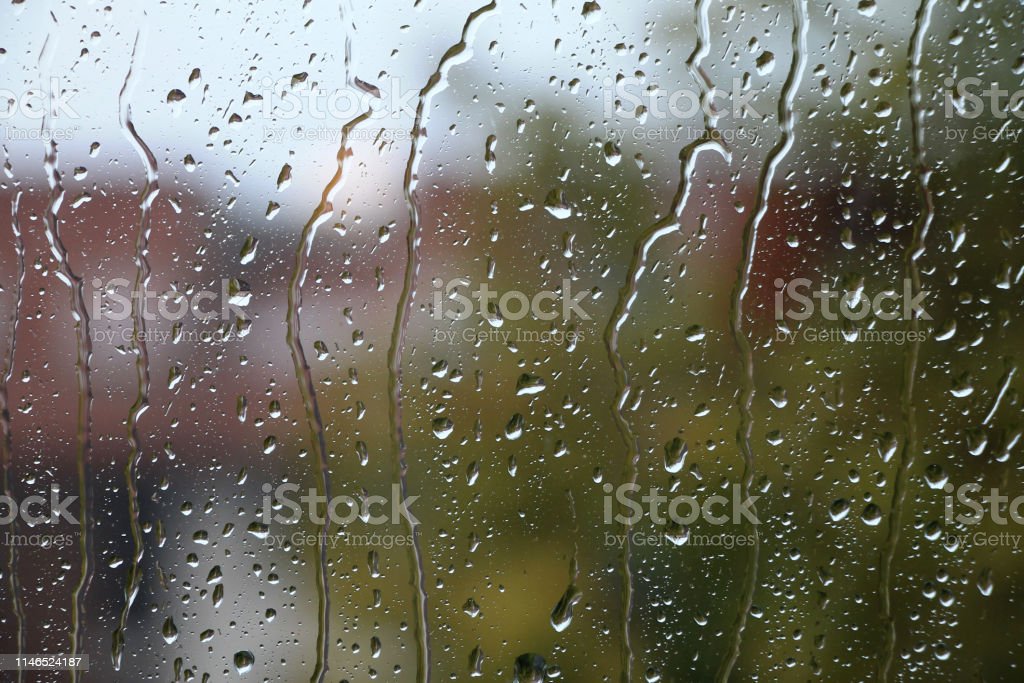 Detail Hujan Di Jendela Nomer 11
