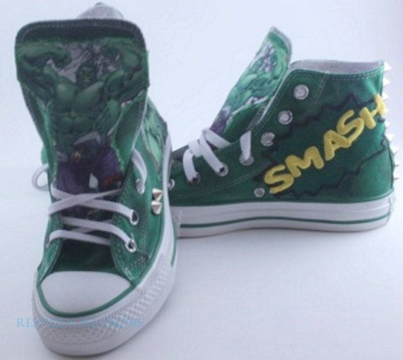 Detail Hulk Converse High Tops Nomer 38