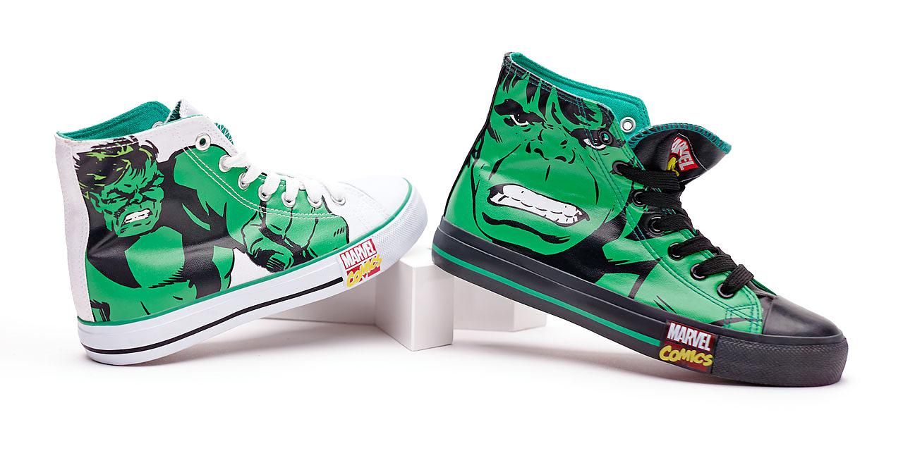 Detail Hulk Converse High Tops Nomer 7