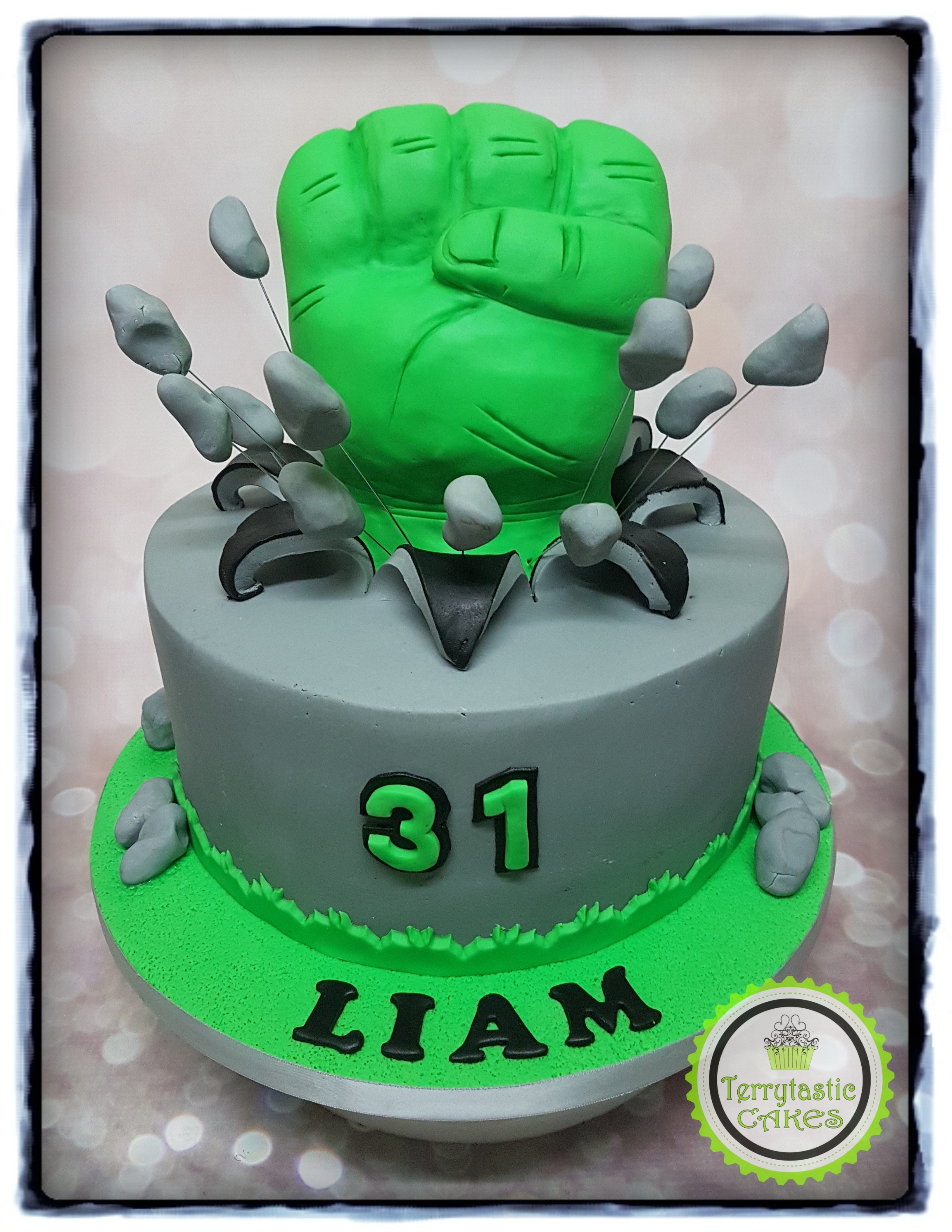 Detail Hulk Fist Cake Nomer 9