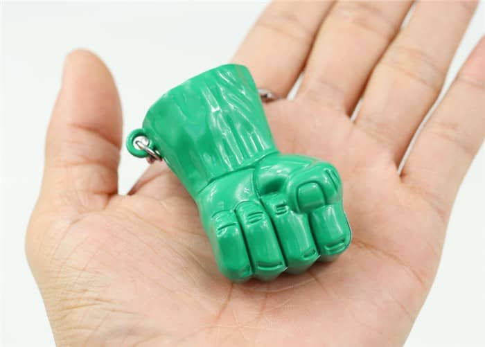 Detail Hulk Fist Keychain Nomer 34