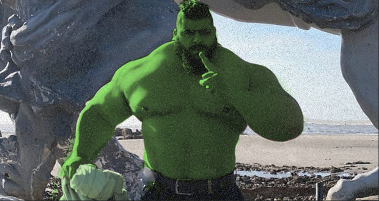Detail Hulk Sitting Nomer 25