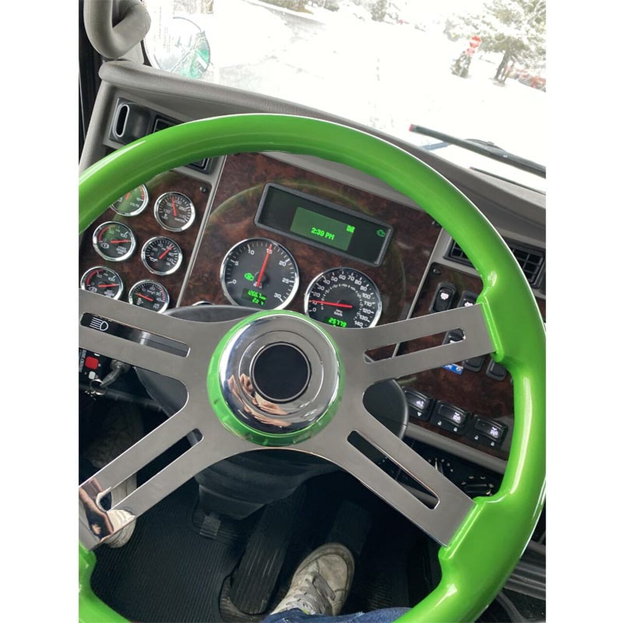 Detail Hulk Steering Wheel Cover Nomer 15