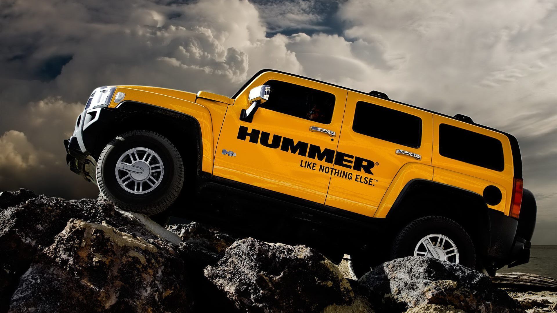 Hummer Wallpaper - KibrisPDR