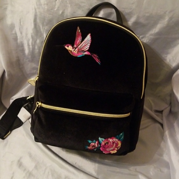 Detail Hummingbird Backpack Nomer 55