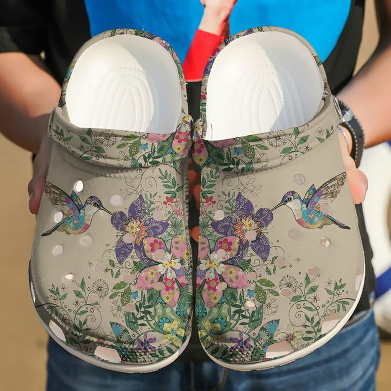 Detail Hummingbird Crocs Nomer 10