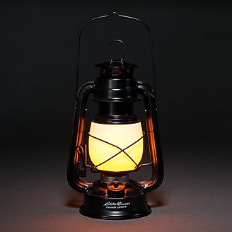 Detail Hurricane Lamp Wikipedia Nomer 36