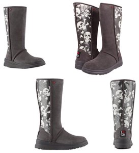 Detail I Heart Uggs Skulls Nomer 51