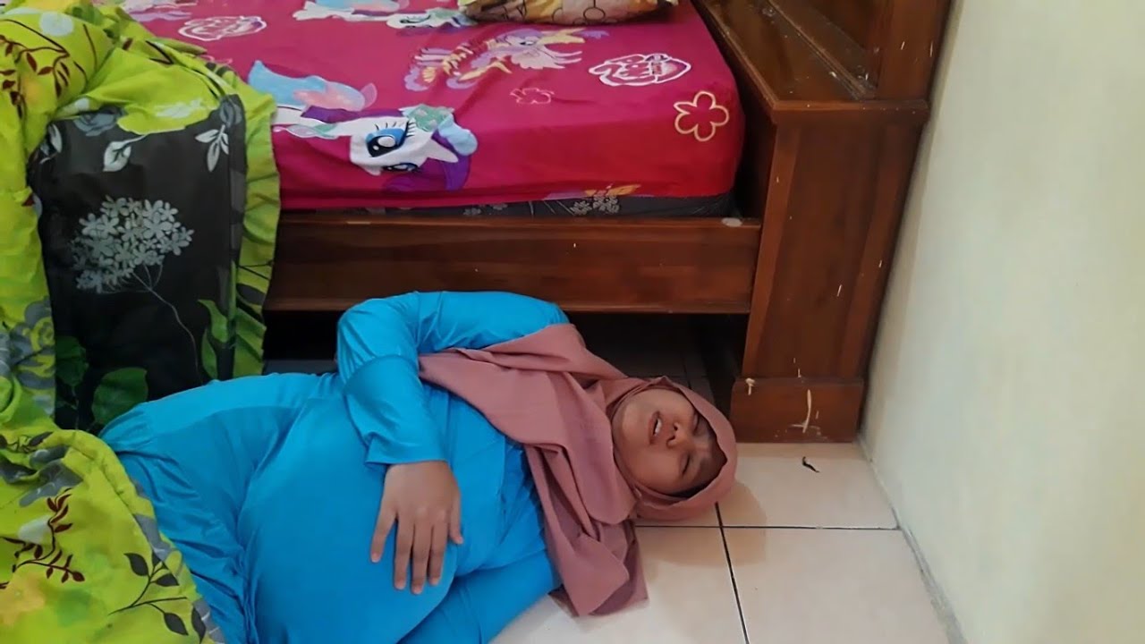Detail Ibu Ibu Hamil Lucu Nomer 12