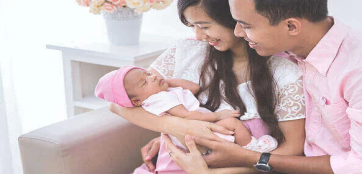 Detail Ibu Muda Menyusui 2 Bayi Dan Ayah Nomer 29