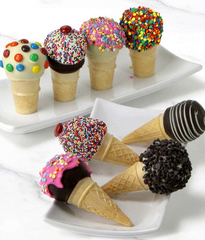 Detail Ice Cream Cone Pics Nomer 43