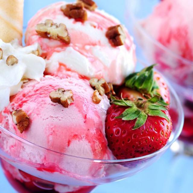 Detail Ice Cream Rasa Strawberry Nomer 38