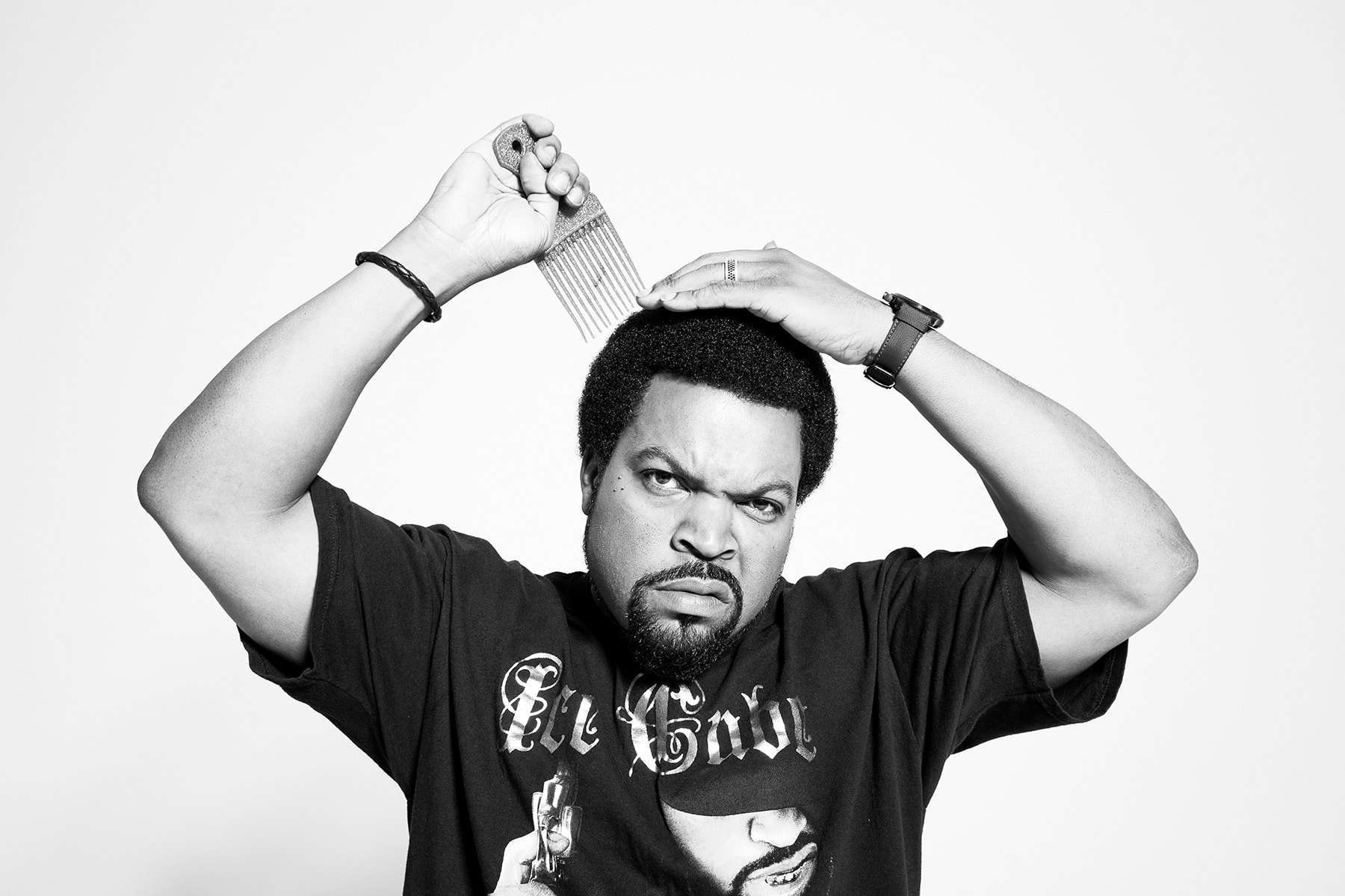 Detail Ice Cube Wallpaper Nomer 47