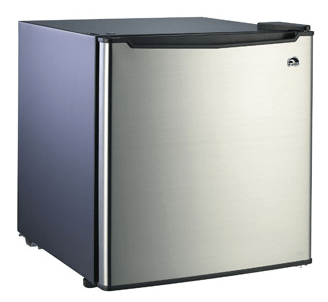Detail Igloo Compact Refrigerator Nomer 45