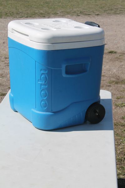 Detail Igloo Ice Chest Handles Nomer 39