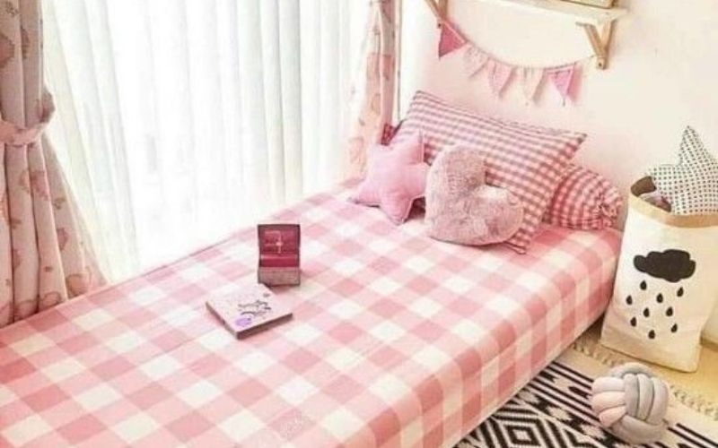 Detail Desain Kamar Tidur Sempit Dengan Kasur Di Lantai Nomer 23