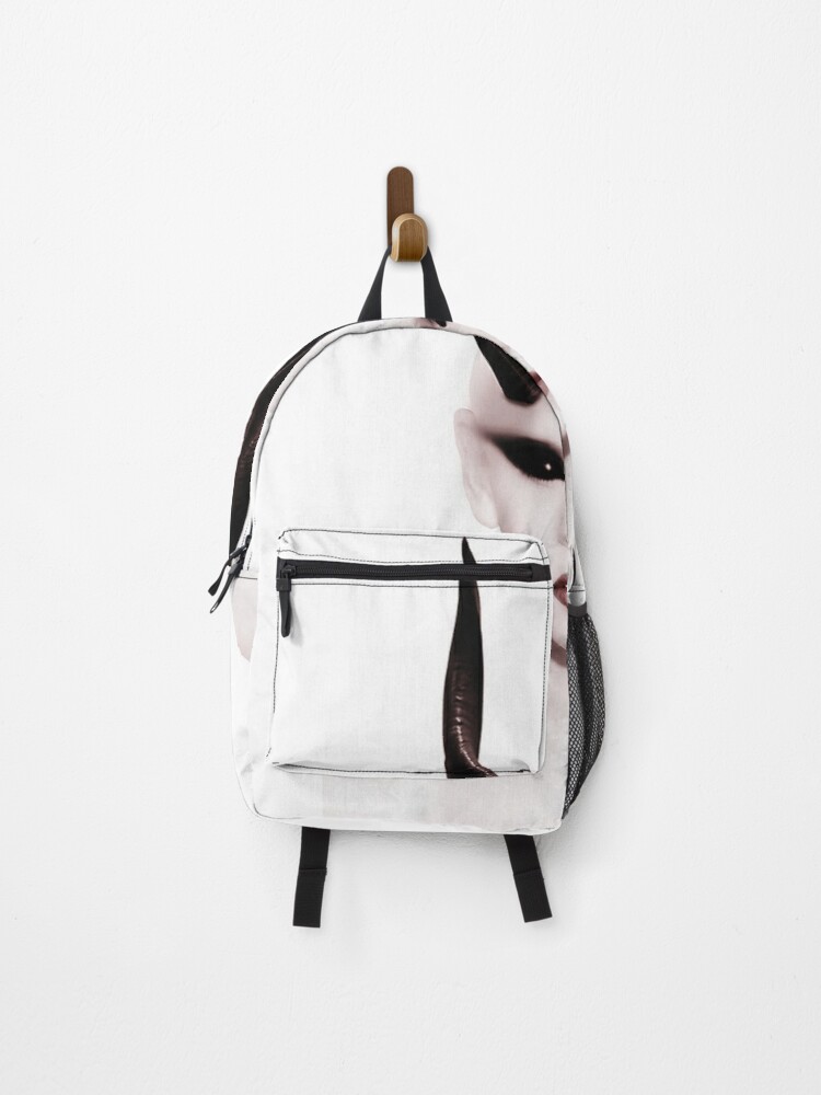 Detail Illuminati Backpack Nomer 11
