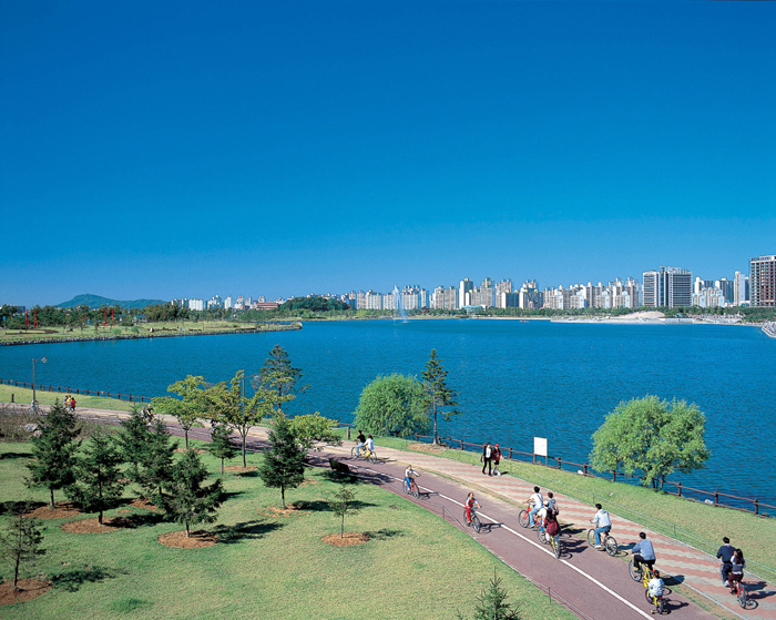 Ilsan Lake Park - KibrisPDR