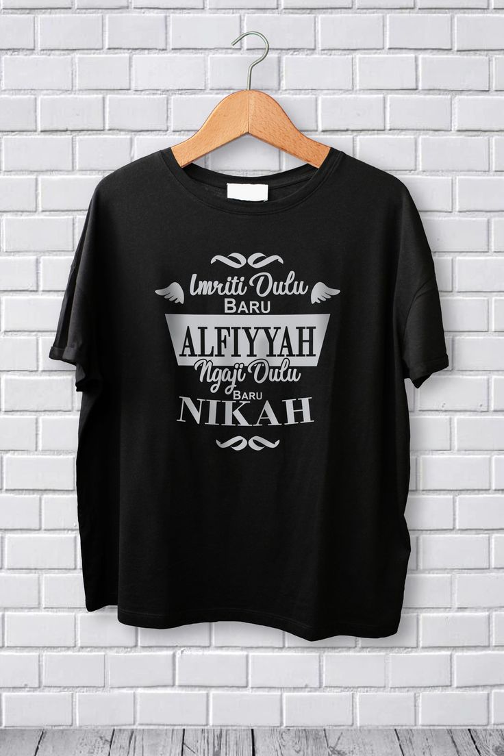 Detail Desain Kaos Nama Orang Nomer 13