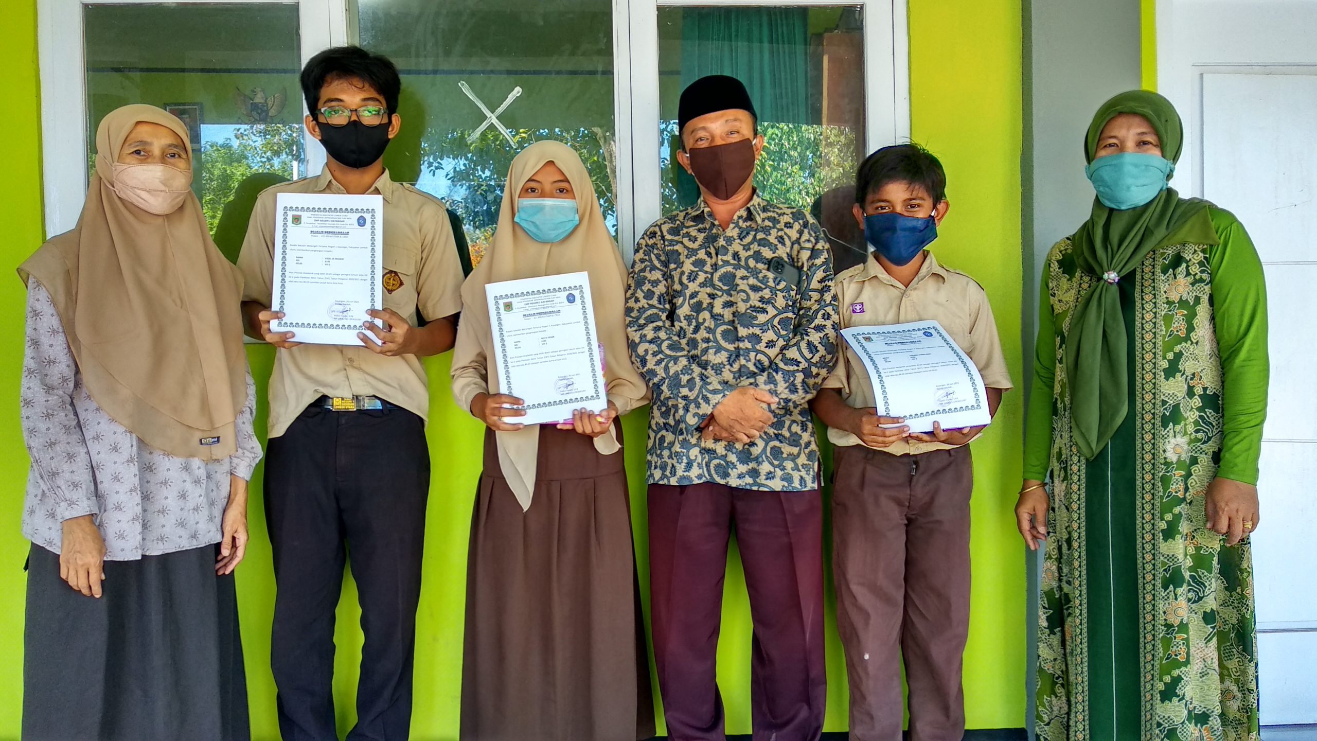 Detail Anak Sma Juara Kelas Nomer 24