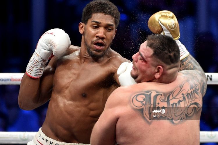 Detail Anthony Joshua Juara Kelas Berat Nomer 26