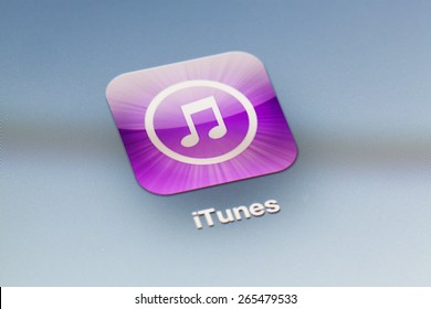 Detail I Tunes Logo Nomer 33