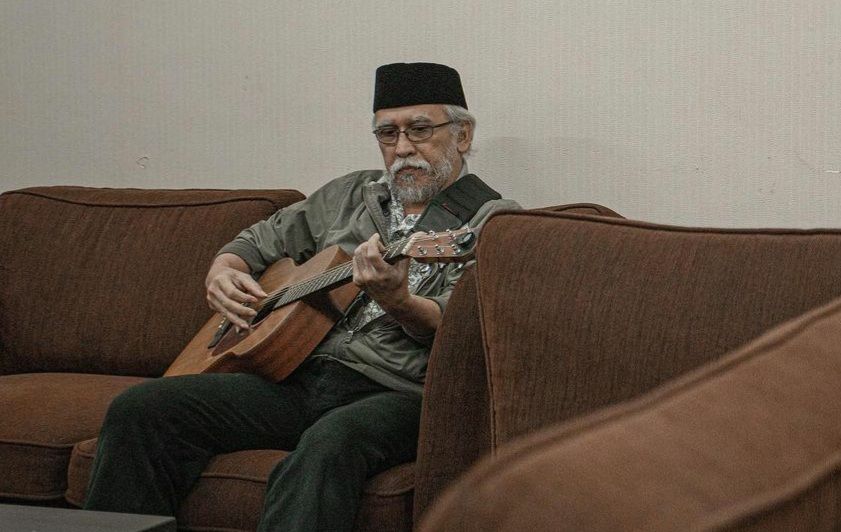 Detail Image Iwan Fals Nomer 50