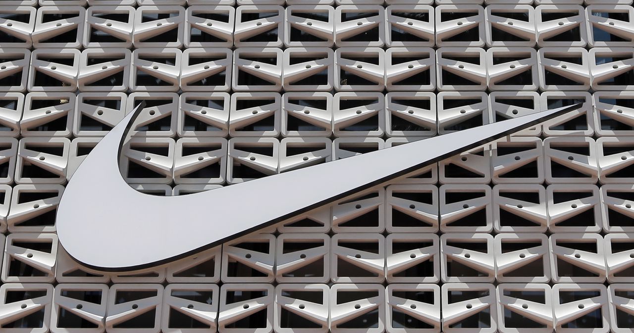 Detail Image Nike Nomer 54