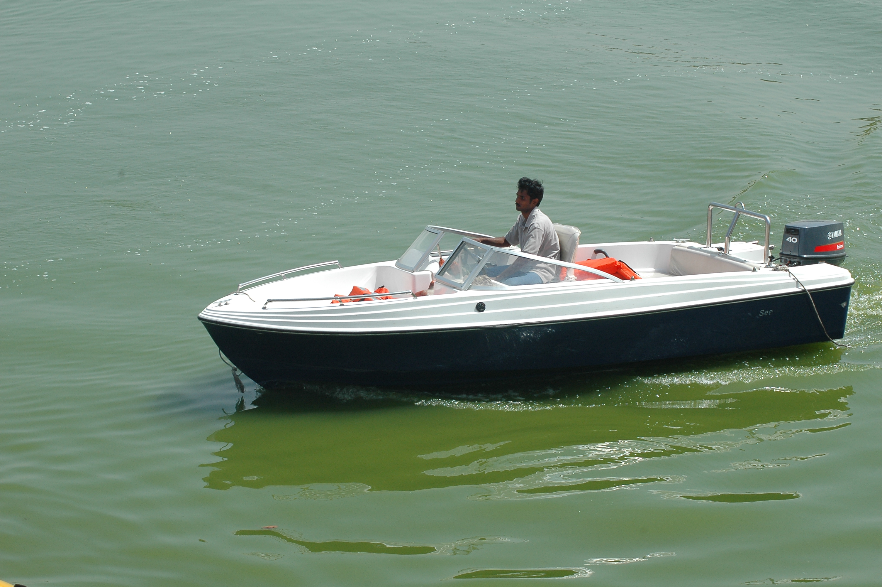 Image Of A Boat - KibrisPDR