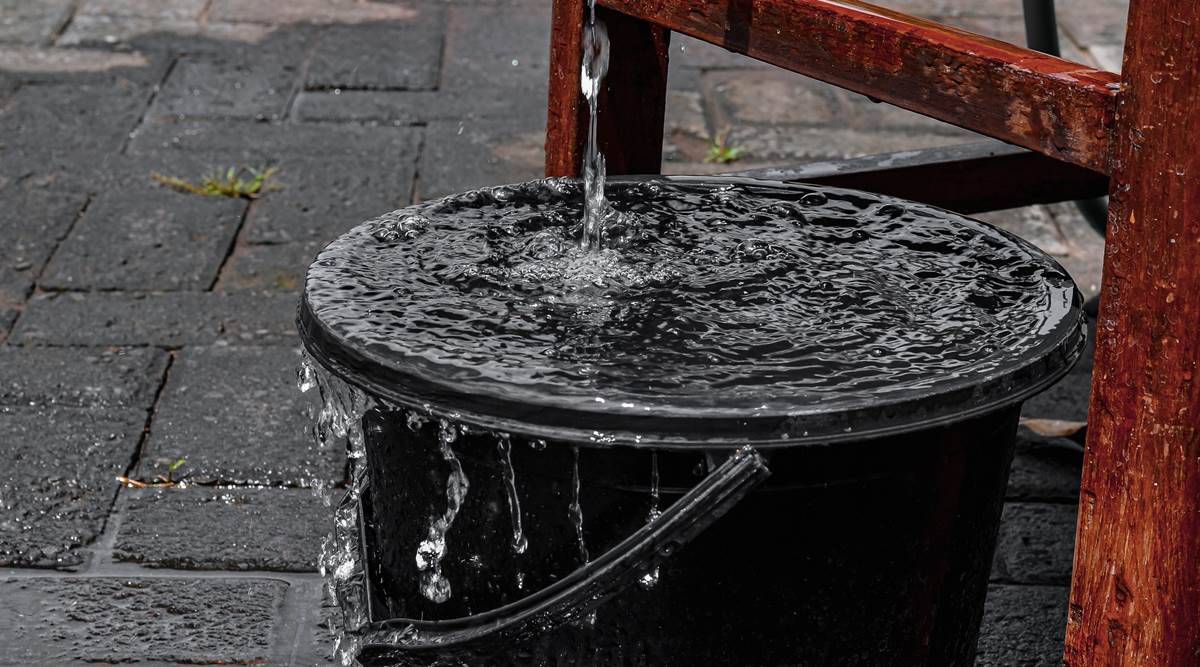 Detail Image Of A Bucket Nomer 54