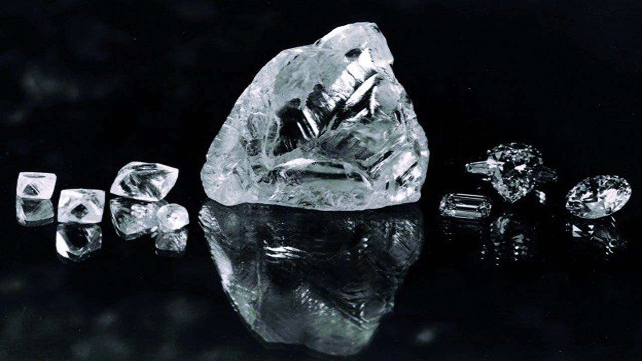 Detail Image Of A Diamond Nomer 34