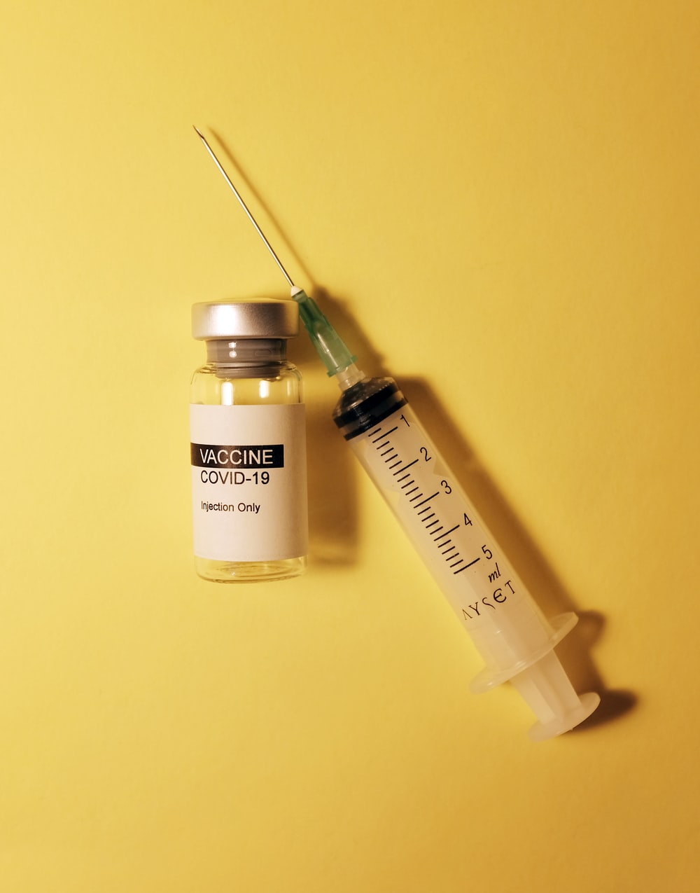 Detail Image Of A Syringe Nomer 38