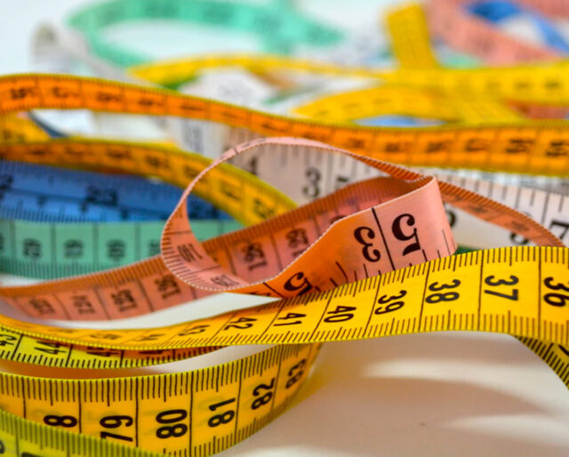 Detail Image Of A Tape Measure Nomer 44