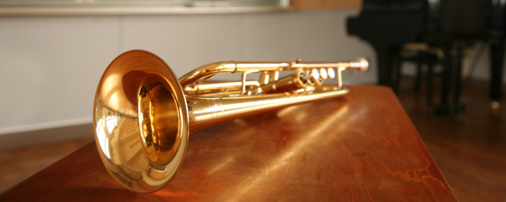 Detail Image Of A Trumpet Nomer 56