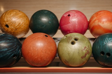 Detail Image Of Bowling Nomer 48