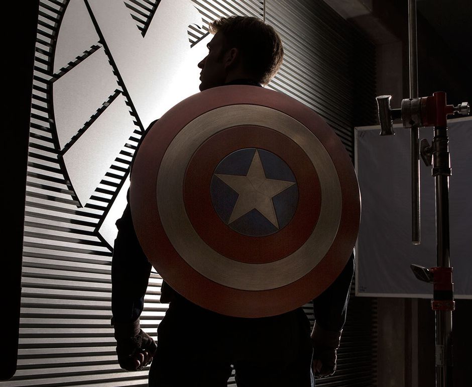 Detail Image Of Captain America Shield Nomer 53